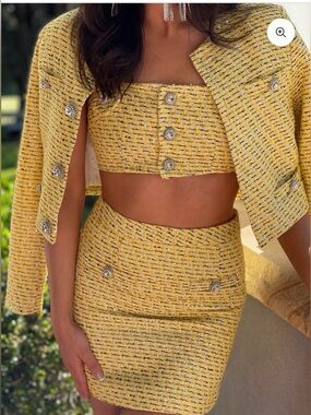 AnitaMaria JOSEPHINE THREE PIECE SET 
Sequin tweed 3 pc suit size Large